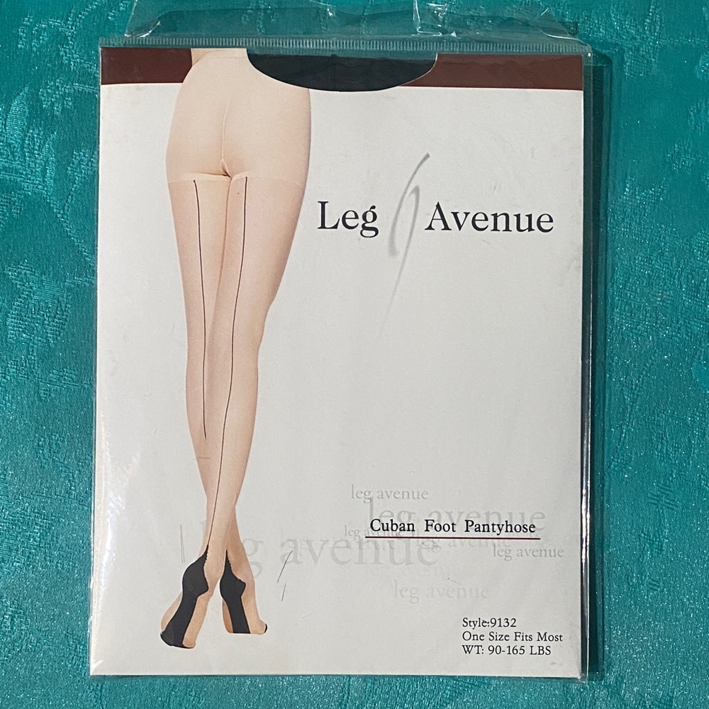 Leg Avenue Cream Cuban Heel Pantyhose